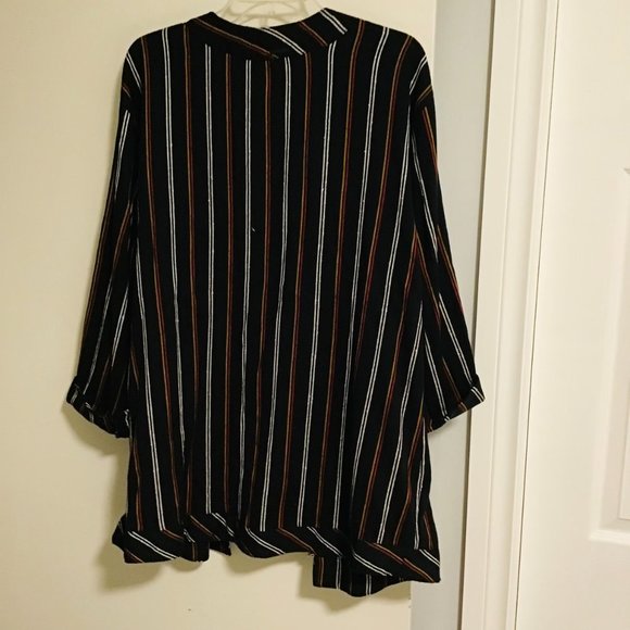 BILLABONG Secret Tells Wrap Top - Picture 2 of 7